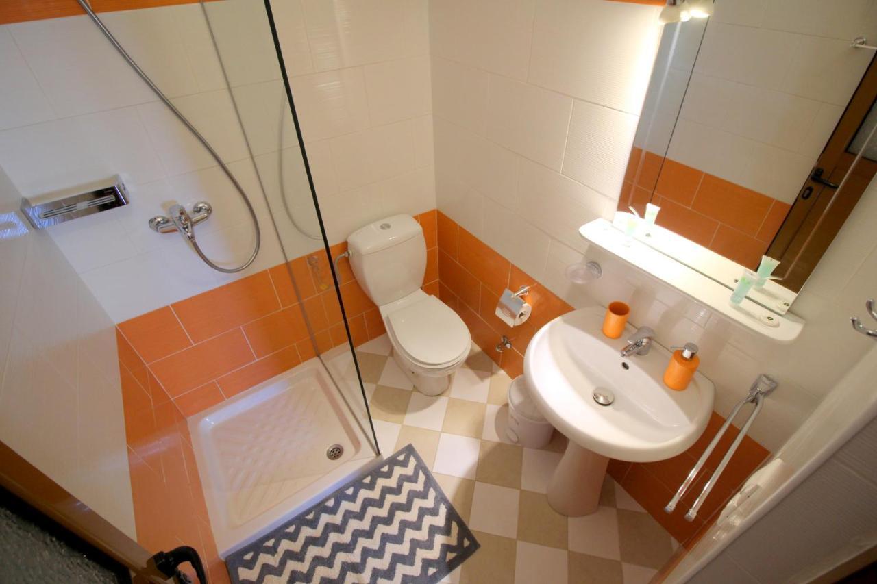 Jericho Rooms Sarandë 外观 照片