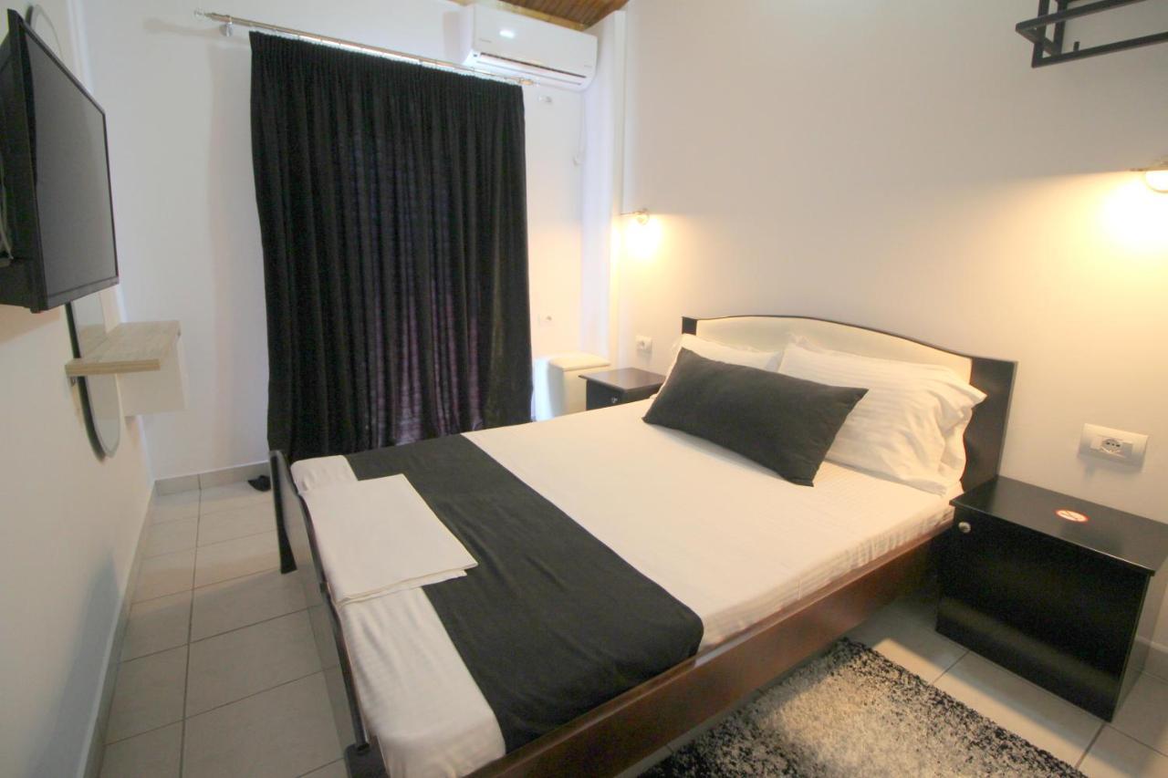 Jericho Rooms Sarandë 外观 照片